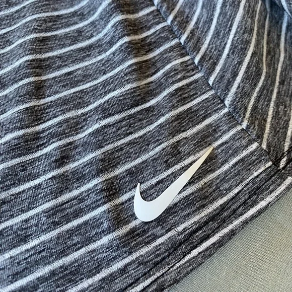 Nike Beach Cover Up S Grey/White Stripes - Picture 6 of 9